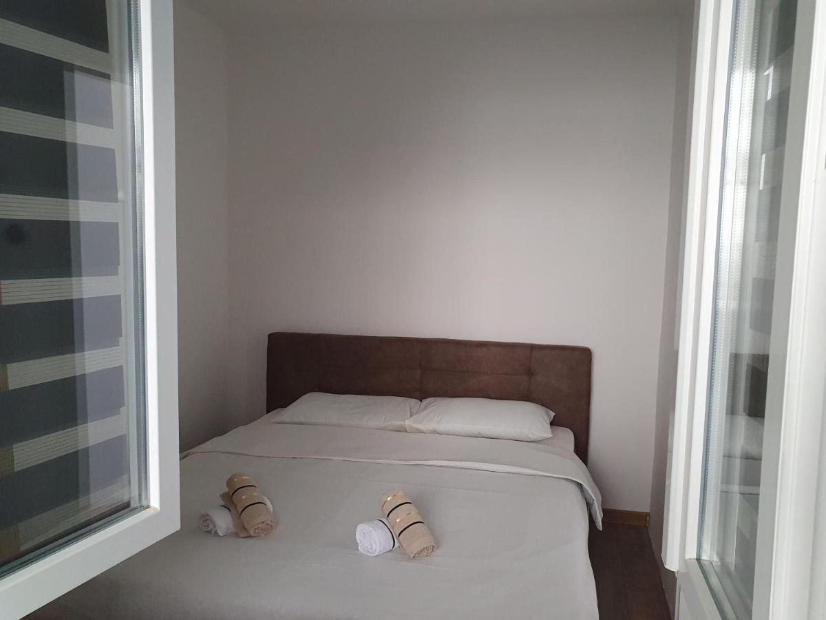 Apartman Pontica Kotor Luaran gambar