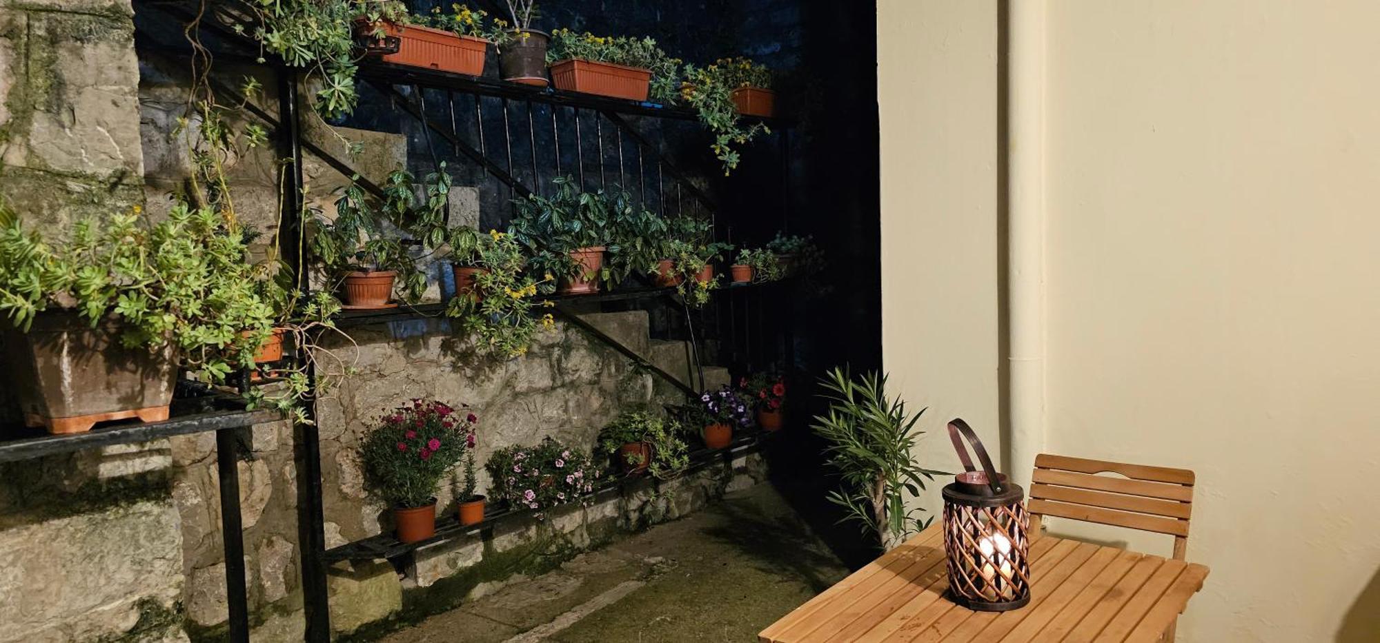 Apartman Pontica Kotor Luaran gambar