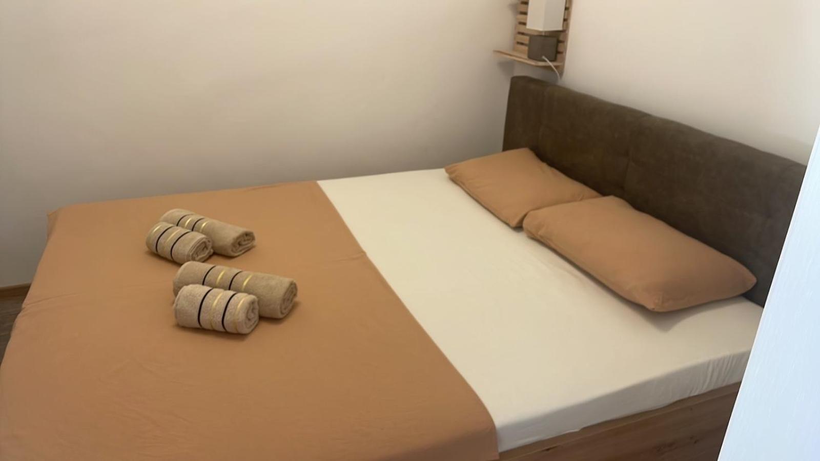 Apartman Pontica Kotor Luaran gambar